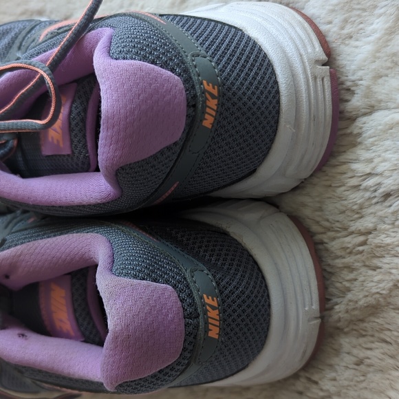 Nike Revolution 2 Women's Size 10.5 Gray Purple Orange Running Athletic Shoes - Picture 5 of 9